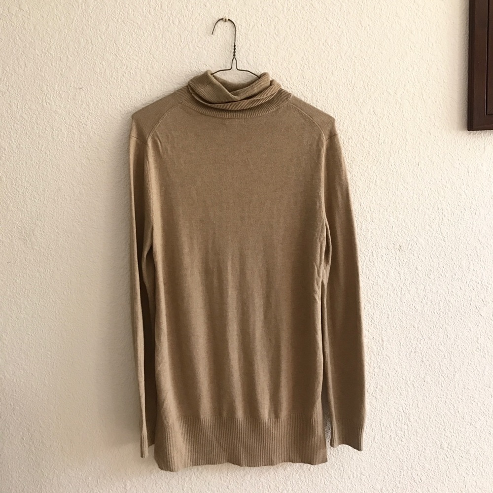 Men's turtleneck light-sweater